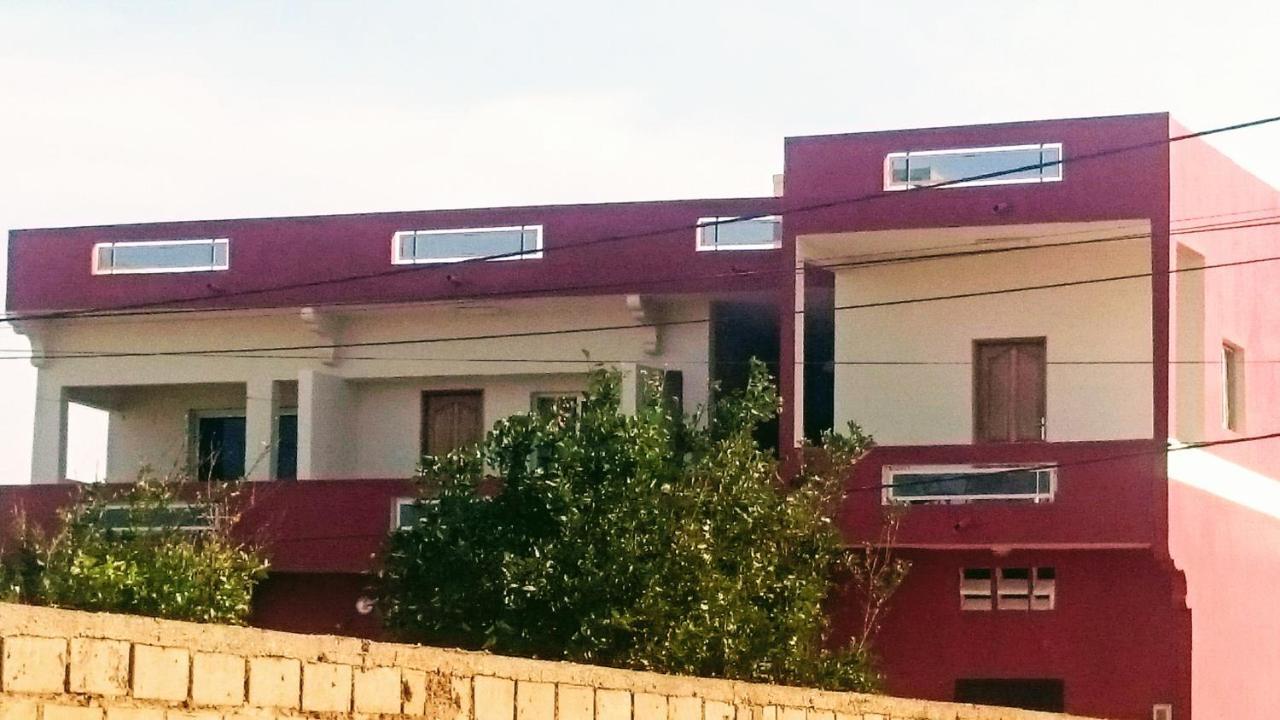 Chez Medzo Et Patou Ξενοδοχείο Popenguine Εξωτερικό φωτογραφία